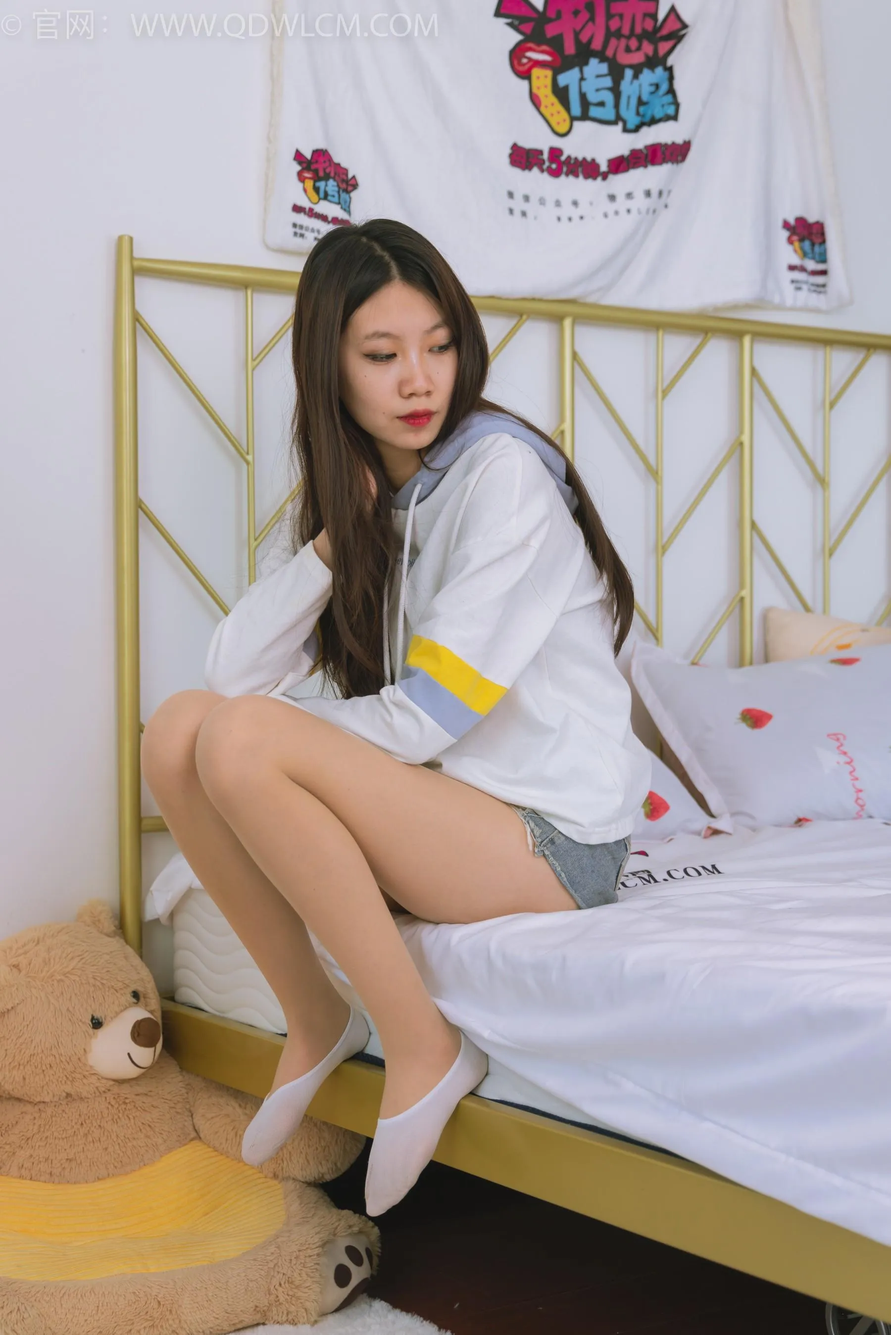 物恋传媒 NO.1511 纤纤-湖边少女 [151P]插图7